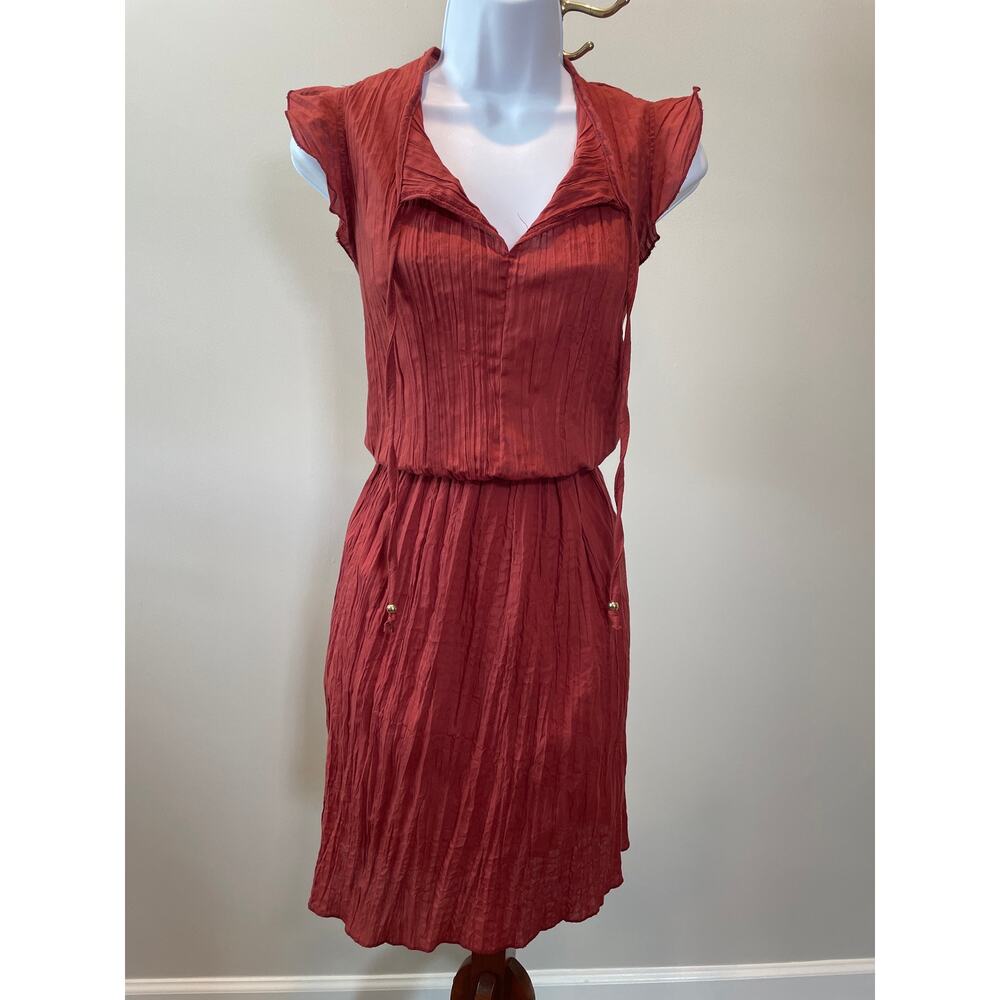 Clay Crepe Flutter Sleeve Dress Dark Neutral Size M Made in USA Flowy